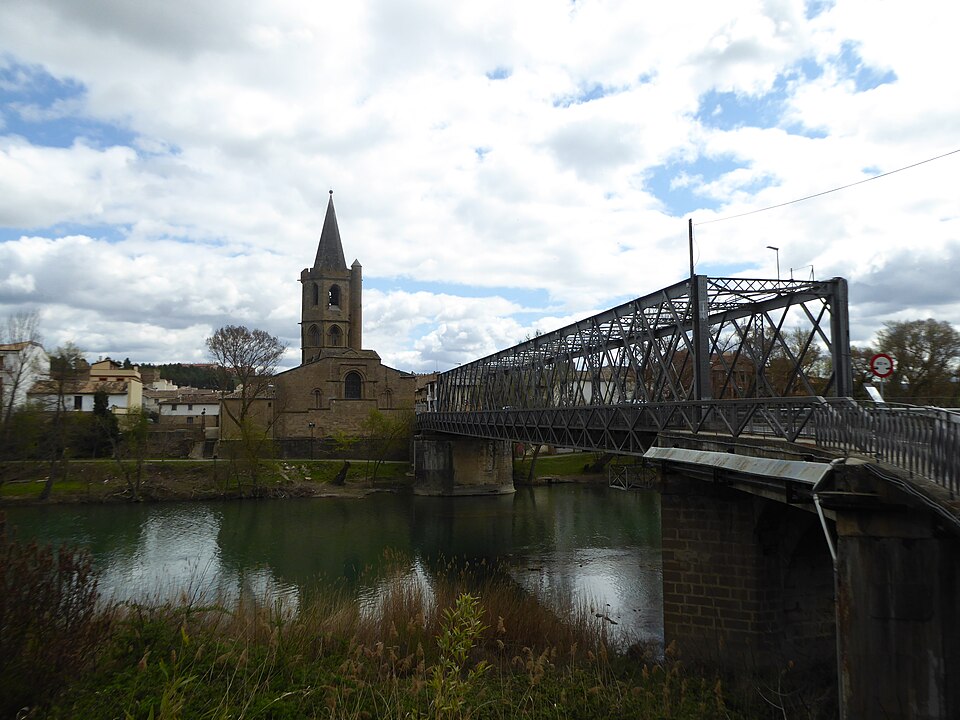Río Aragón y puente